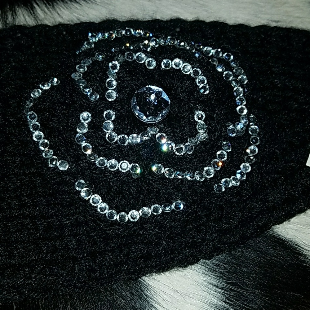 Knit flower with crystal headband